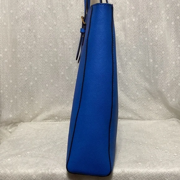 *SOLD*MICHAEL Michael Kors Jet Set Travel LG NS Saffiano Leather Tote In Blue - Picture 9 of 15